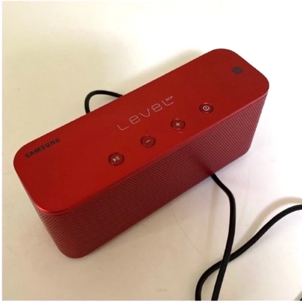 Samsung Level Box Mini Speaker Portable Bluetooth Speaker Red